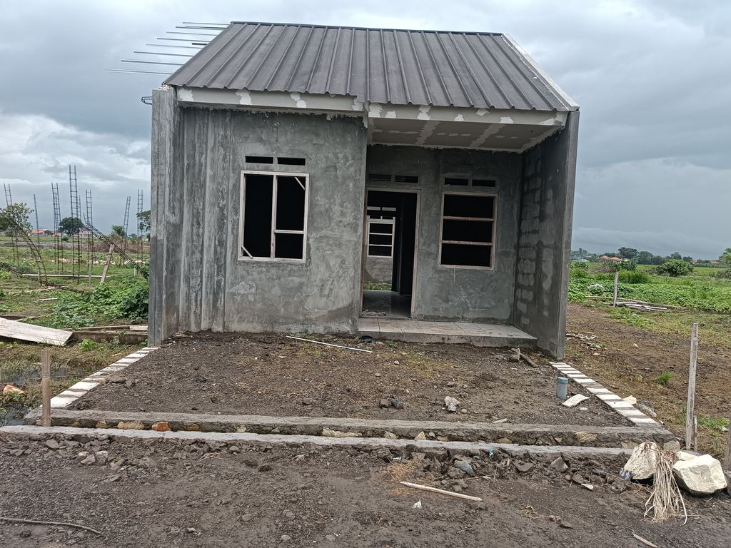 foto contoh rumah perumahan Green Anjatan Residence