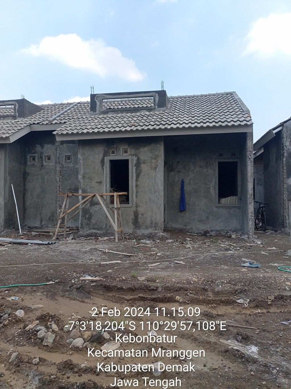 foto contoh rumah perumahan KANAYA LAND 10