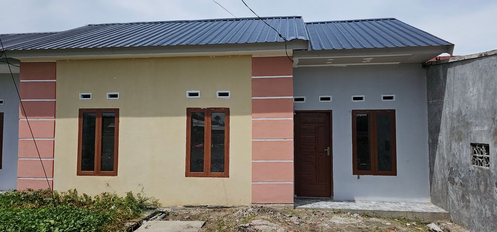 foto contoh rumah perumahan GRAND DEVINA RESIDENCE