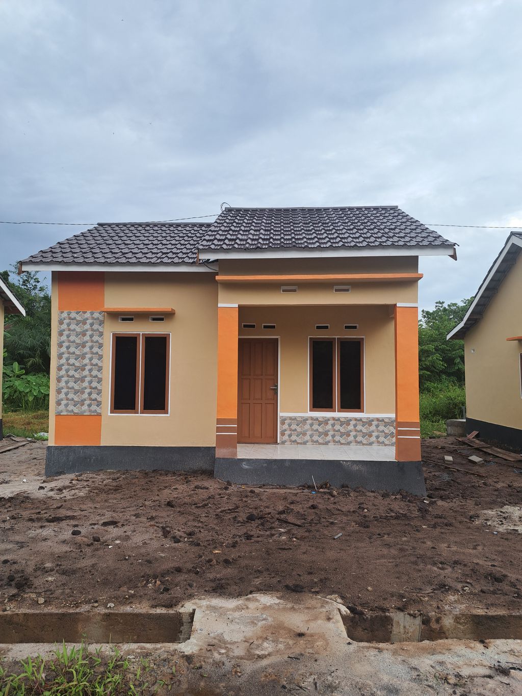 foto contoh rumah perumahan ANUGERAH GRIYA ASRI