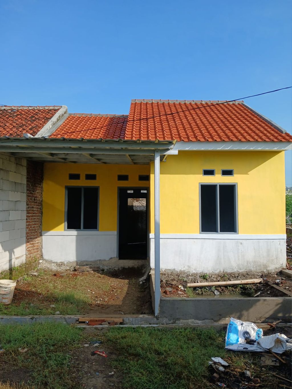 foto tampak rumah tipe 36 perumahan Gunungsari indah