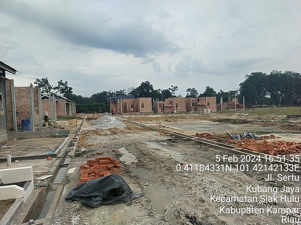 foto posisi tengah perumahan INARA RATU