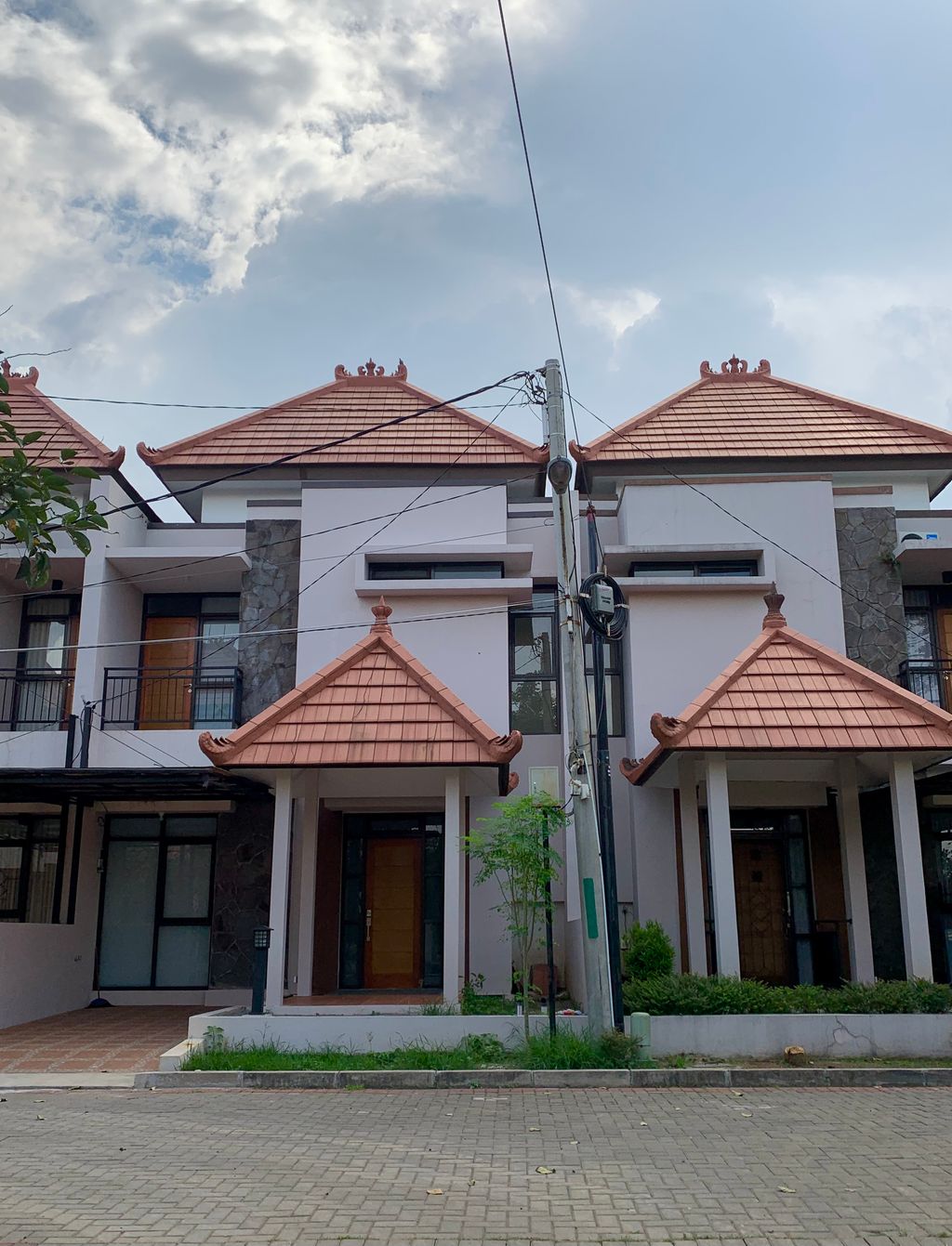foto contoh rumah perumahan The Billabong Soeta Residence Cluster 1