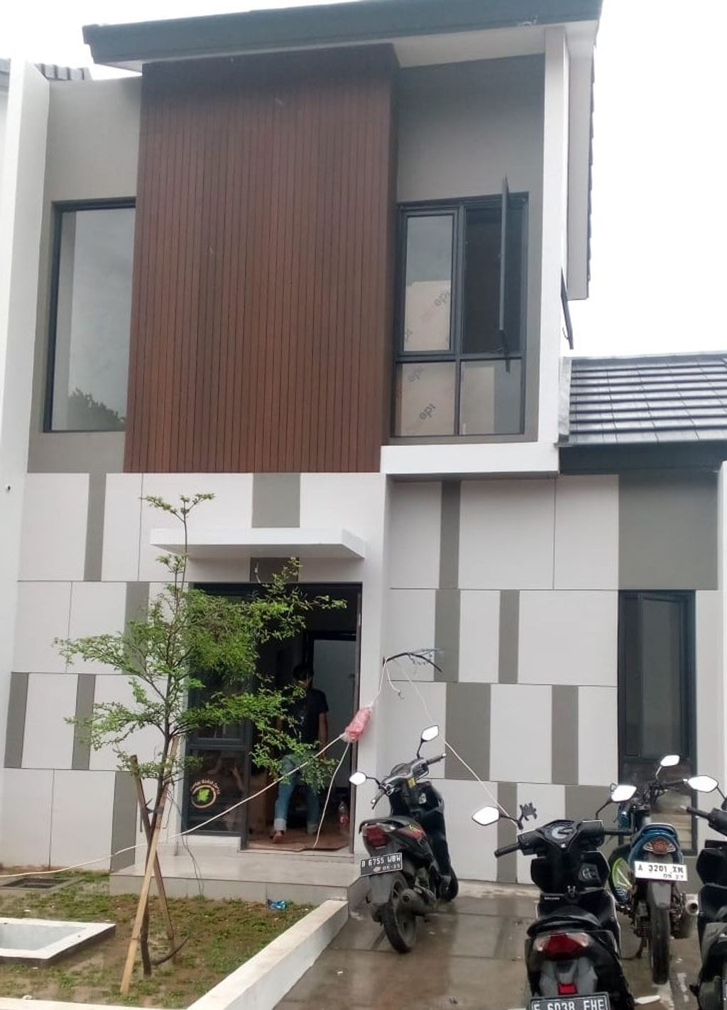foto tampak rumah tipe ONYX perumahan GRAND ALMAS RESIDENCE