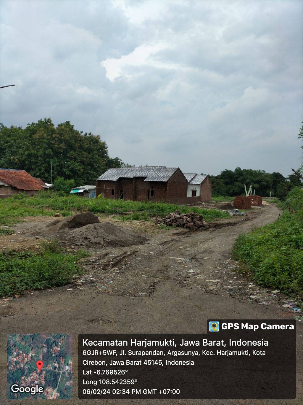 foto gerbang perumahan PERUMAHAN GREEN ARGASUNYA INDAH