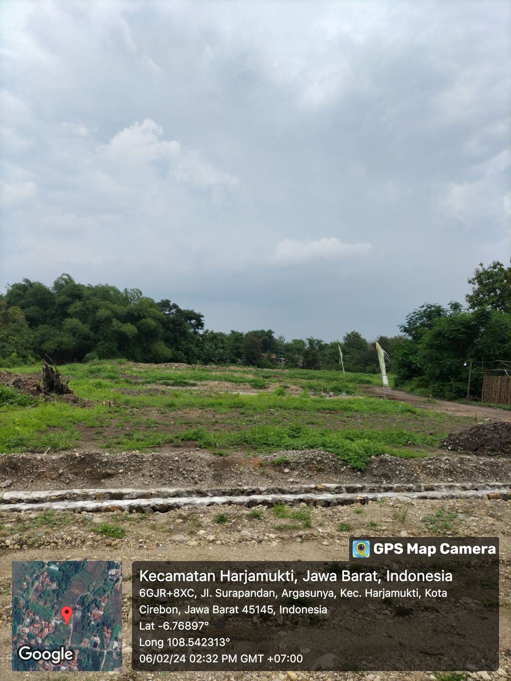 foto posisi tengah perumahan PERUMAHAN GREEN ARGASUNYA INDAH