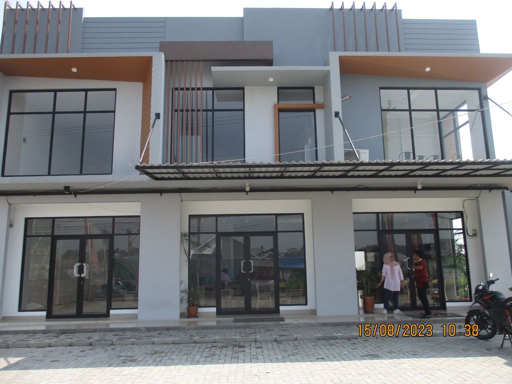 foto tampak rumah tipe Ruko perumahan Permata Bogor Residence 2