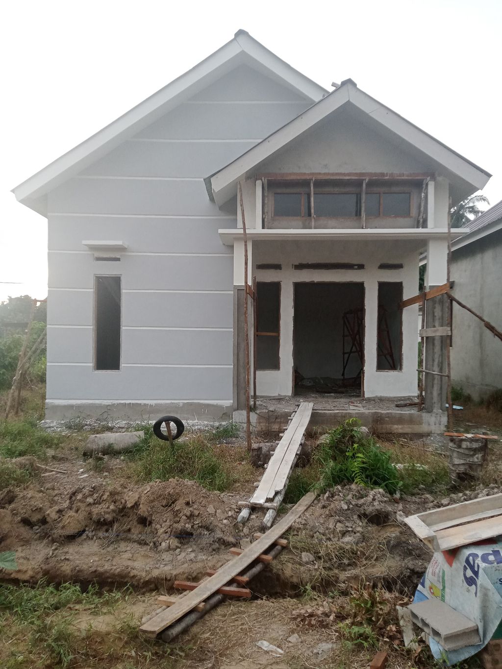 foto contoh rumah perumahan GREEN AMARA 2