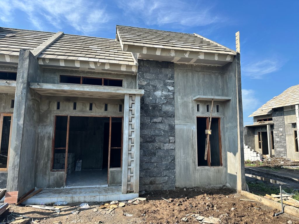 foto contoh rumah perumahan GREEN PARE RESIDENCE 7