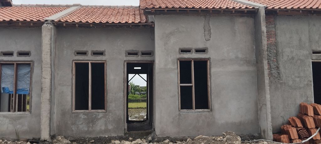 foto contoh rumah perumahan PERUM ADHI RAJASA 2