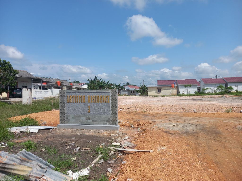 foto gerbang perumahan Artistik Residence 3