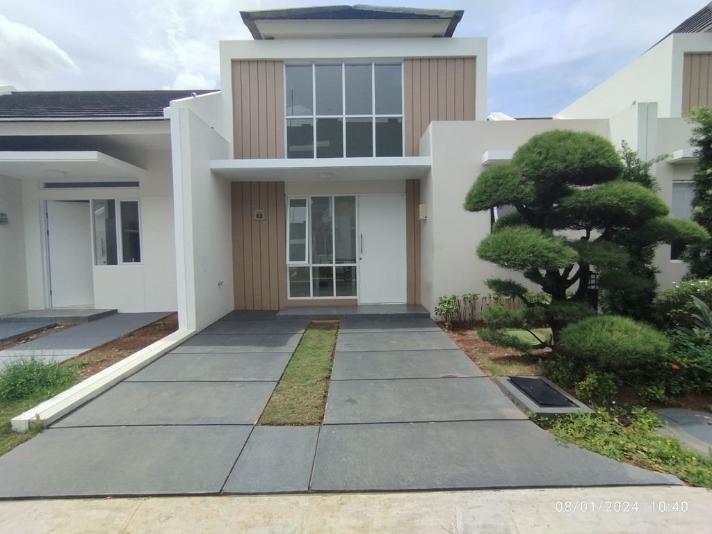 foto tampak rumah tipe ASTER 2/62 perumahan PARAMOUNT PETALS TAHAP 1