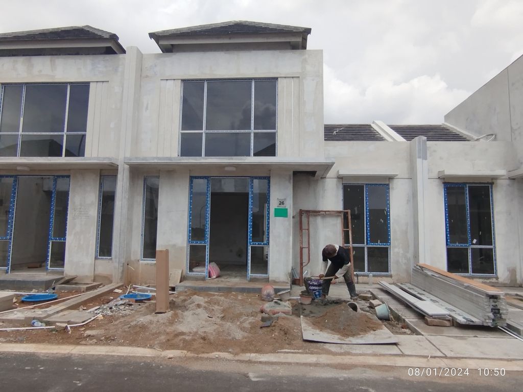 foto tampak rumah tipe ASTER 5/26 perumahan PARAMOUNT PETALS TAHAP 1