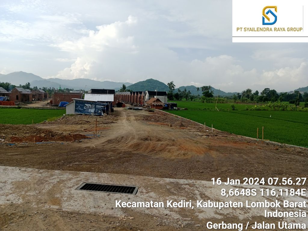 foto gerbang perumahan Griya Syailendra