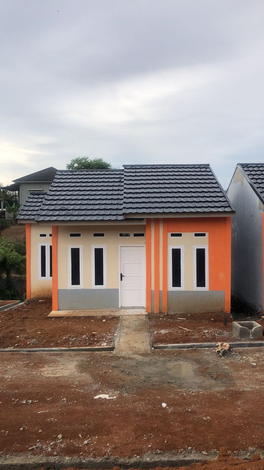 foto tampak rumah tipe 36 perumahan GREEN NAULI 2