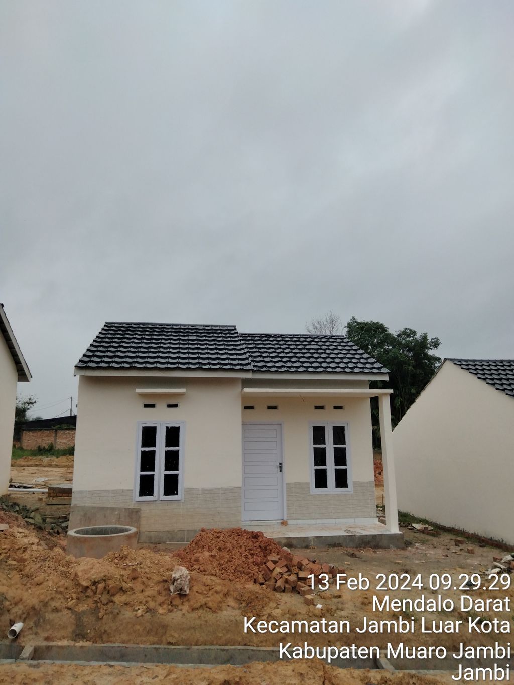 foto contoh rumah perumahan Rumah Arza 1