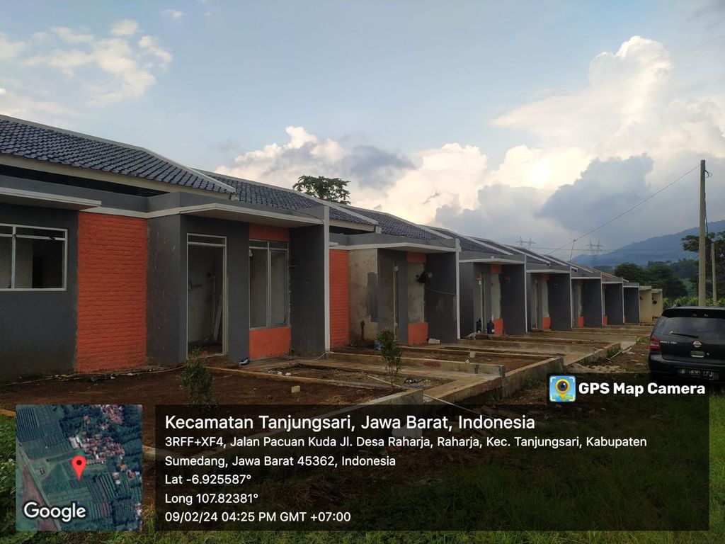 foto tampak rumah tipe Rumah Tapak perumahan Kemiri Residence