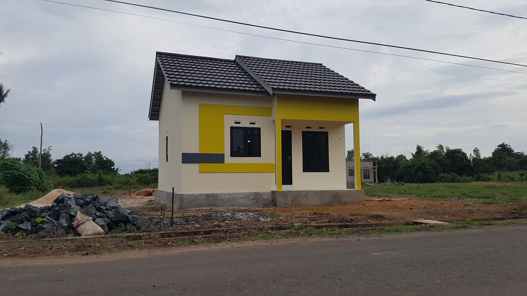 foto tampak rumah tipe 36 subsidi perumahan PESONA DWIKA MANDIRI