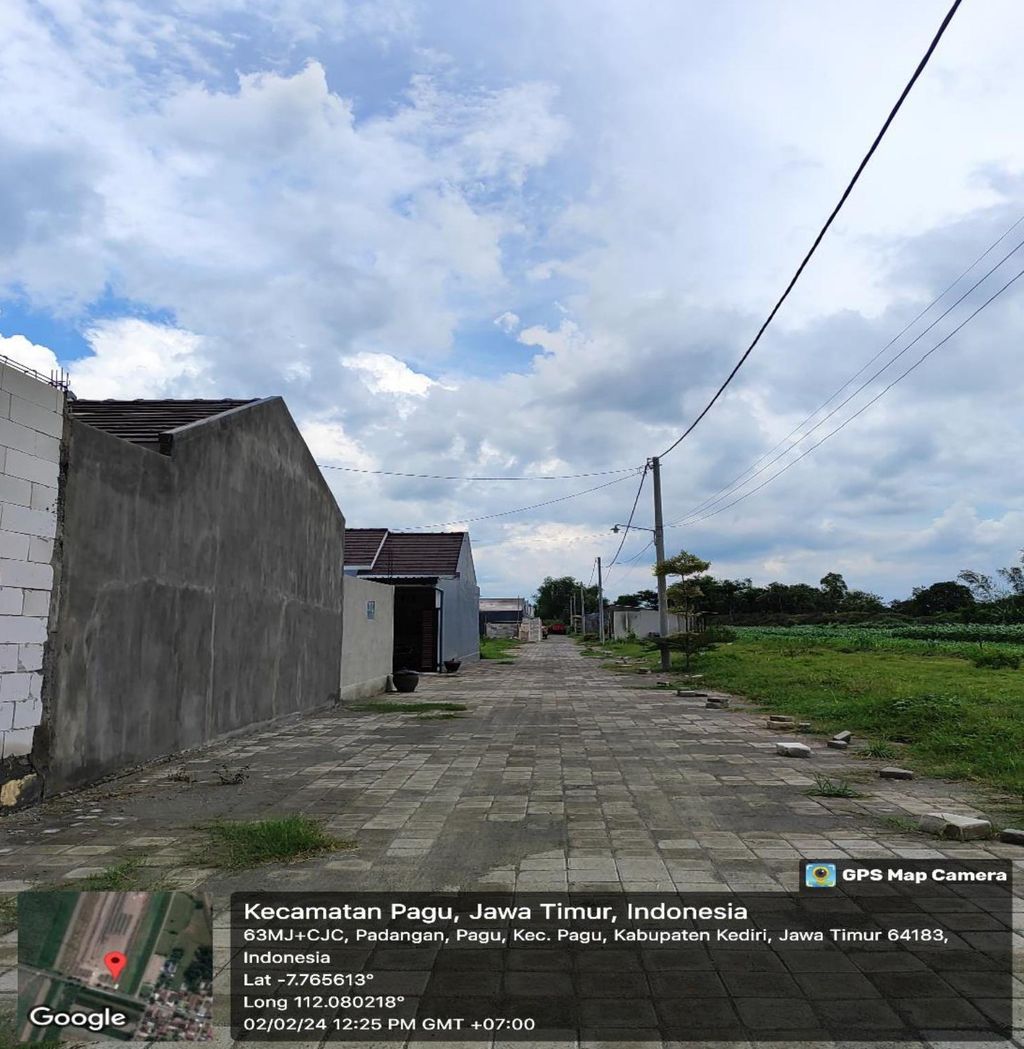 foto posisi tengah perumahan KEDIRI LAND