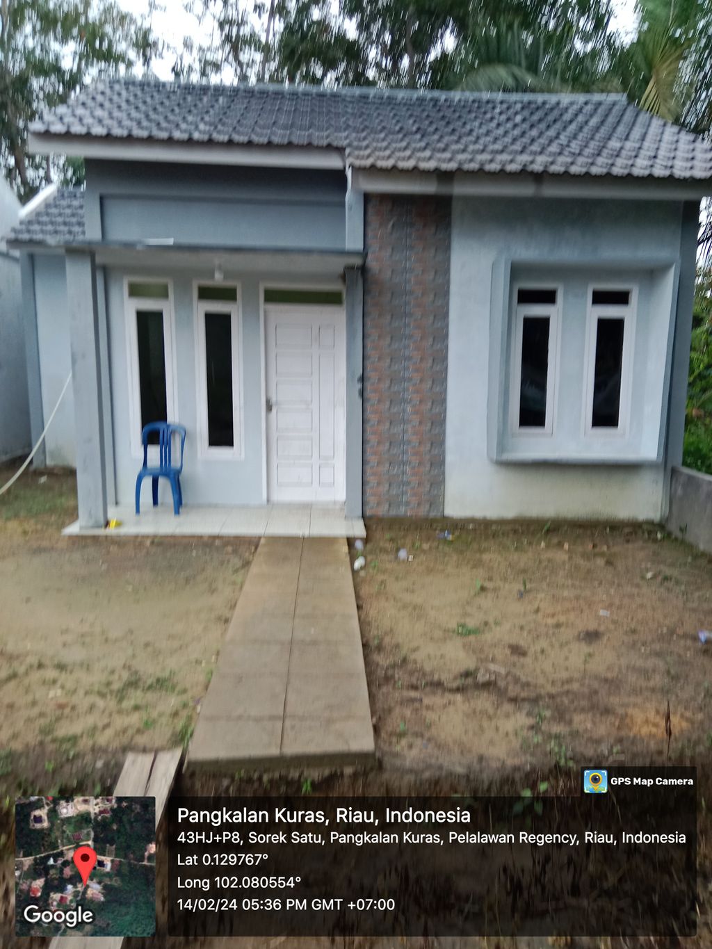 foto tampak rumah tipe Blok A No 4 perumahan Angakasa Asri