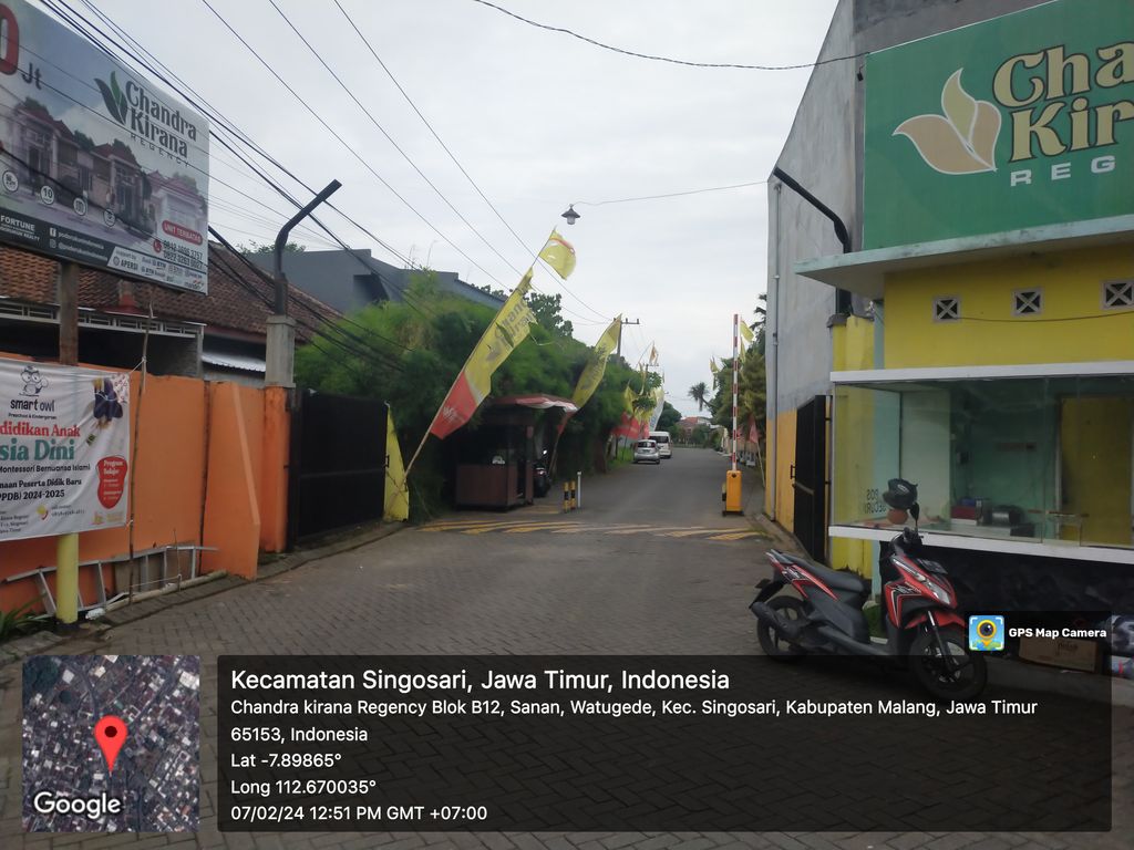 foto gerbang perumahan CHANDRA KIRANA REGENCY