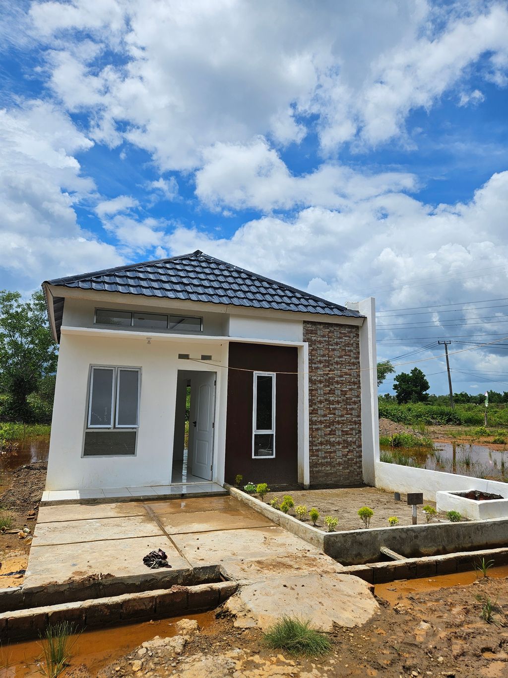 foto contoh rumah perumahan Taman Alisha 2