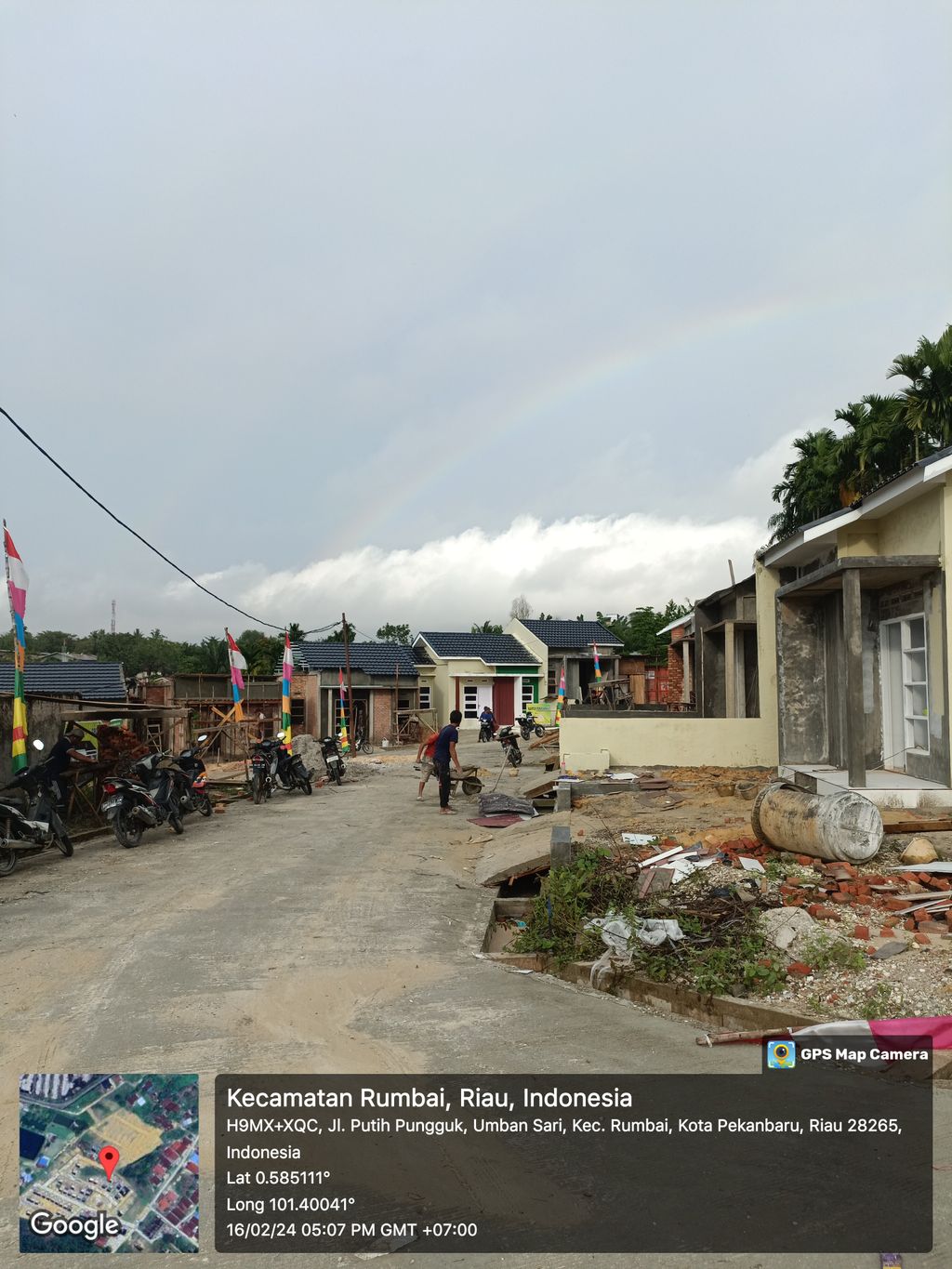 foto gerbang perumahan GRIYA PADAT KARYA V TAHAP II
