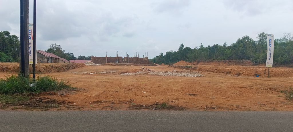 foto gerbang perumahan GRIYA SATRIA TAHAP III