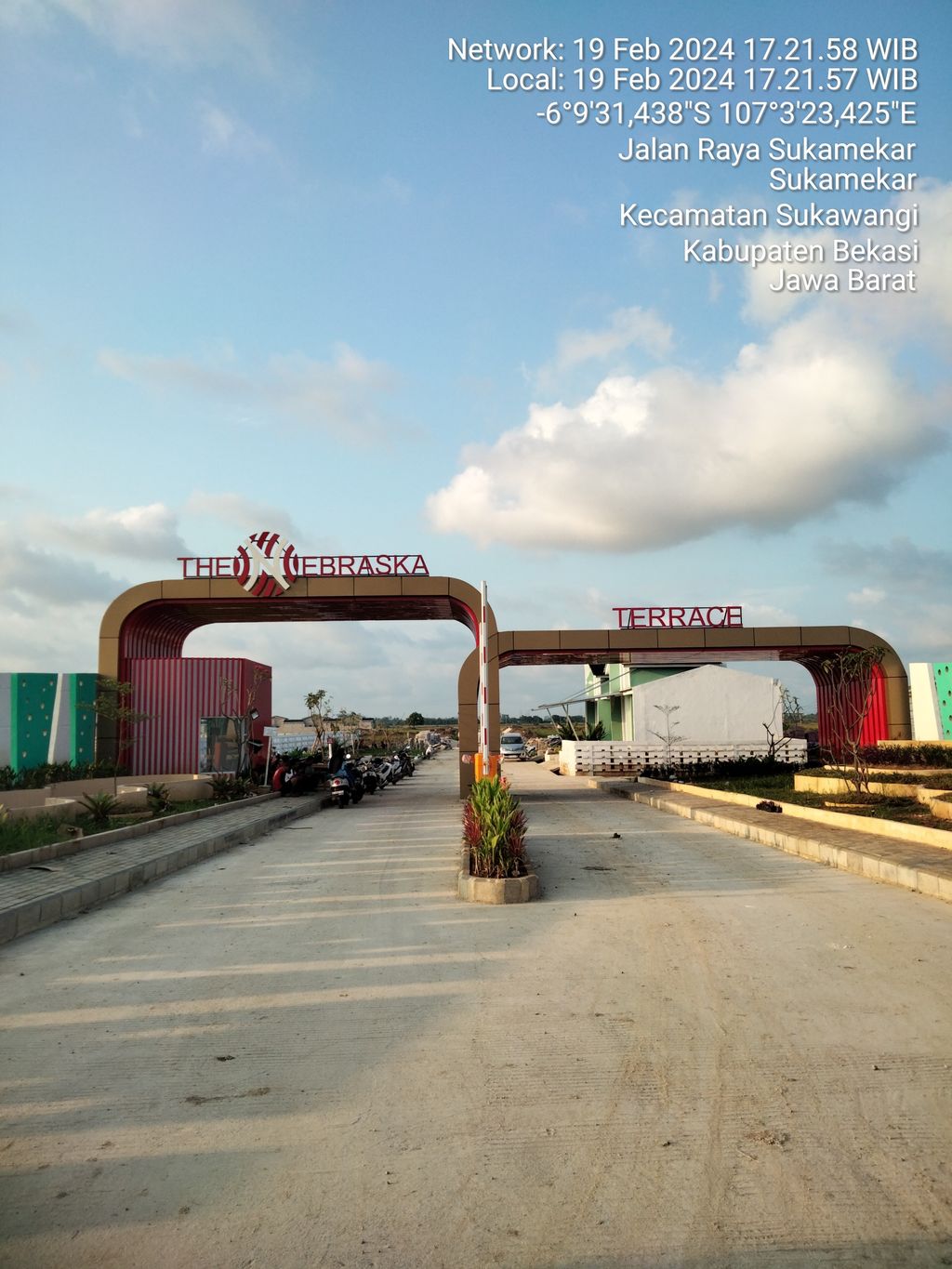 foto gerbang perumahan NEBRASKA TERRACE