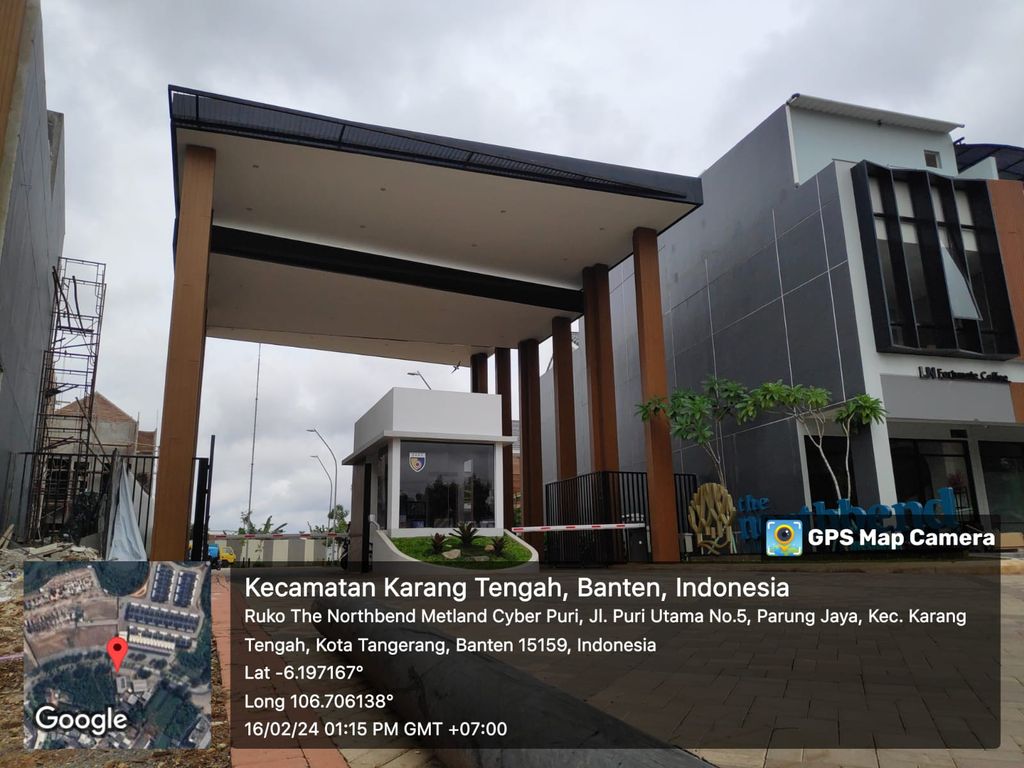 foto gerbang perumahan Metland Cyber Puri Cluster The Northbend
