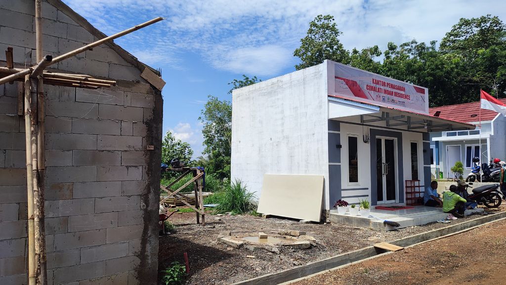 foto posisi tengah perumahan CIMALATI INDAH RESIDENCE