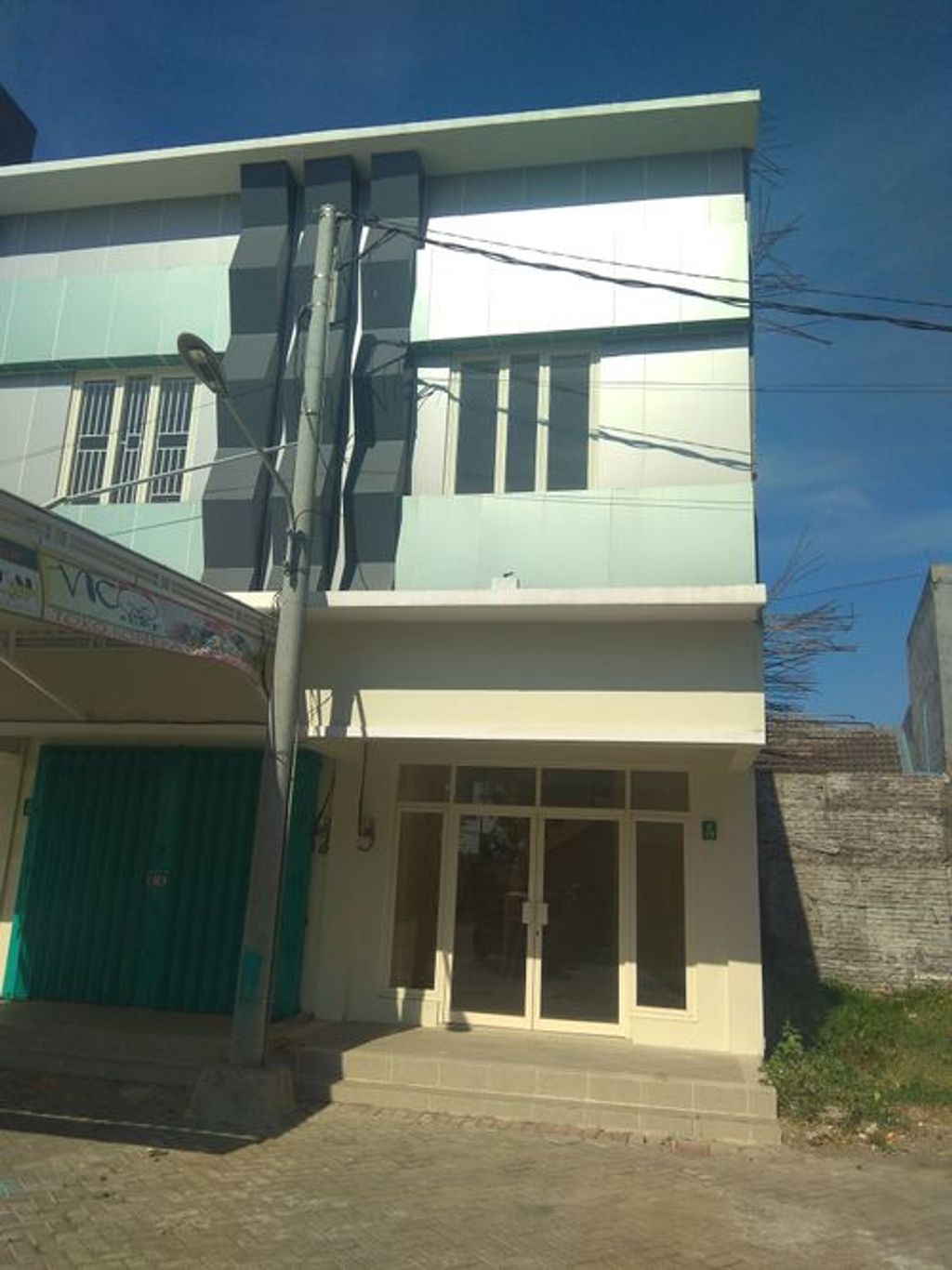 foto tampak rumah tipe Ruko Grand CBD Blok C-15 perumahan GRAND DELTA SARI