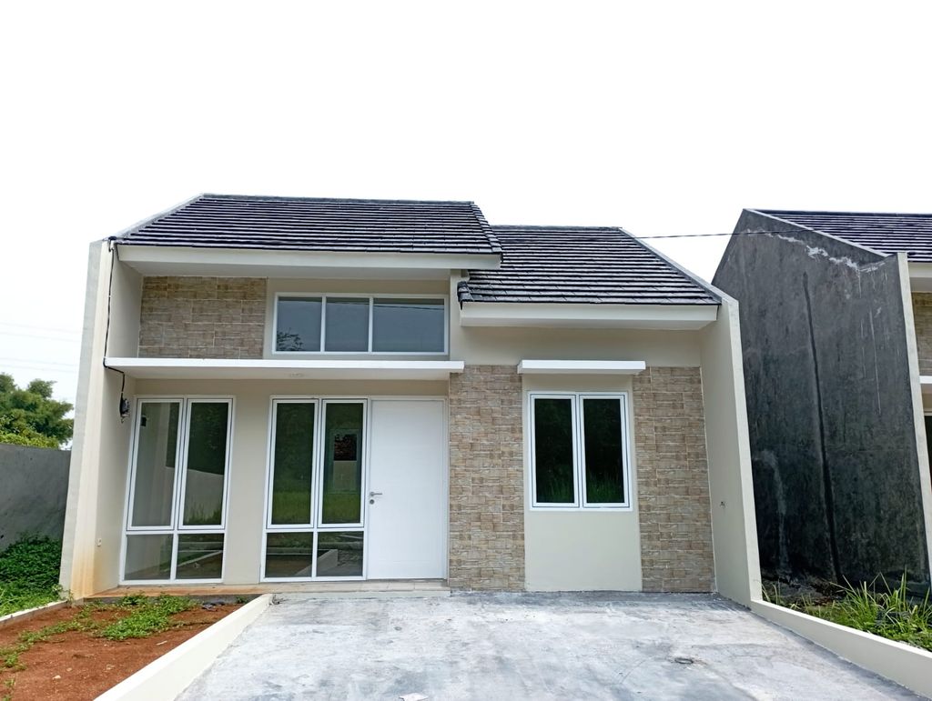 foto tampak rumah tipe EMERALD perumahan BUKIT PERMATA INDAH CLUSTER EMERALD
