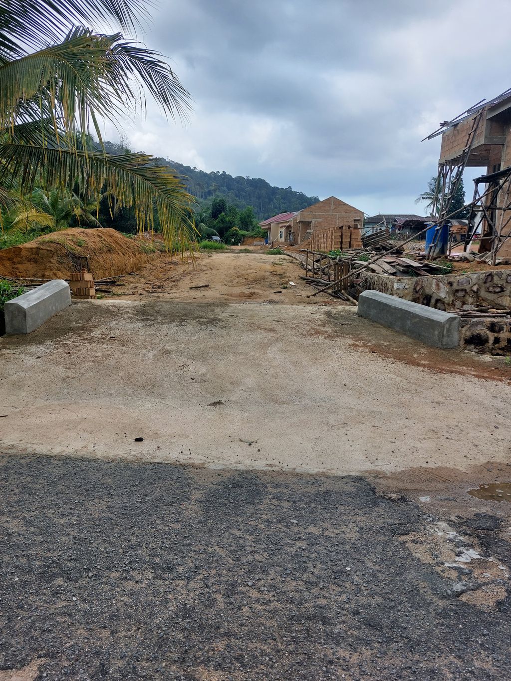 foto gerbang perumahan GRIYA LENGKUAS INDAH