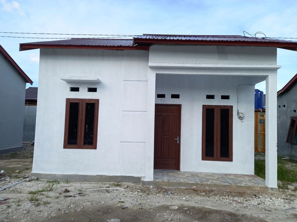 foto contoh rumah perumahan PERUMAHAN PERMATA LESTARI 07D