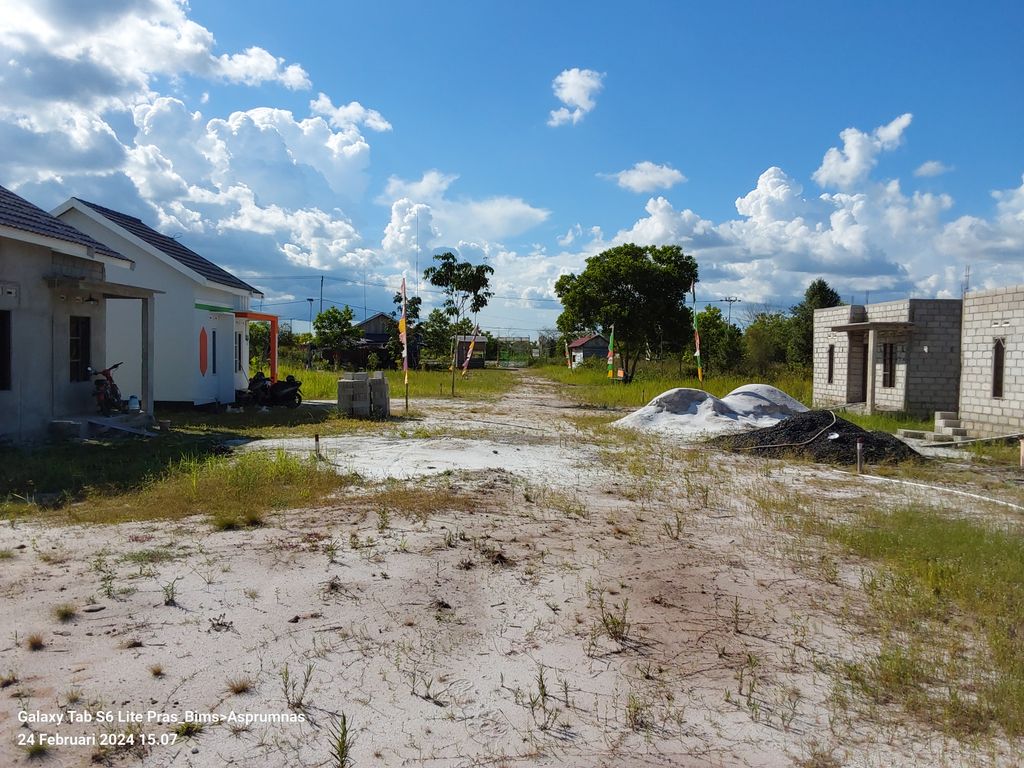 foto posisi tengah perumahan PERUMAHAN BANUA ASRI TALAWANG