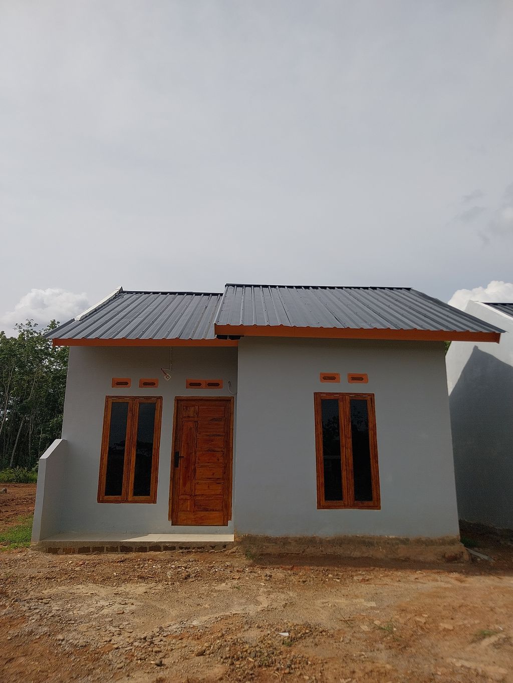foto contoh rumah perumahan TEMENGGUNG JAYA RESIDENCE