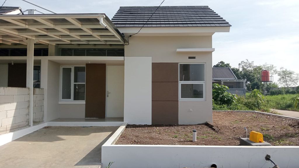 foto tampak rumah tipe 32/104 perumahan Halimun Foresta Tahap 2