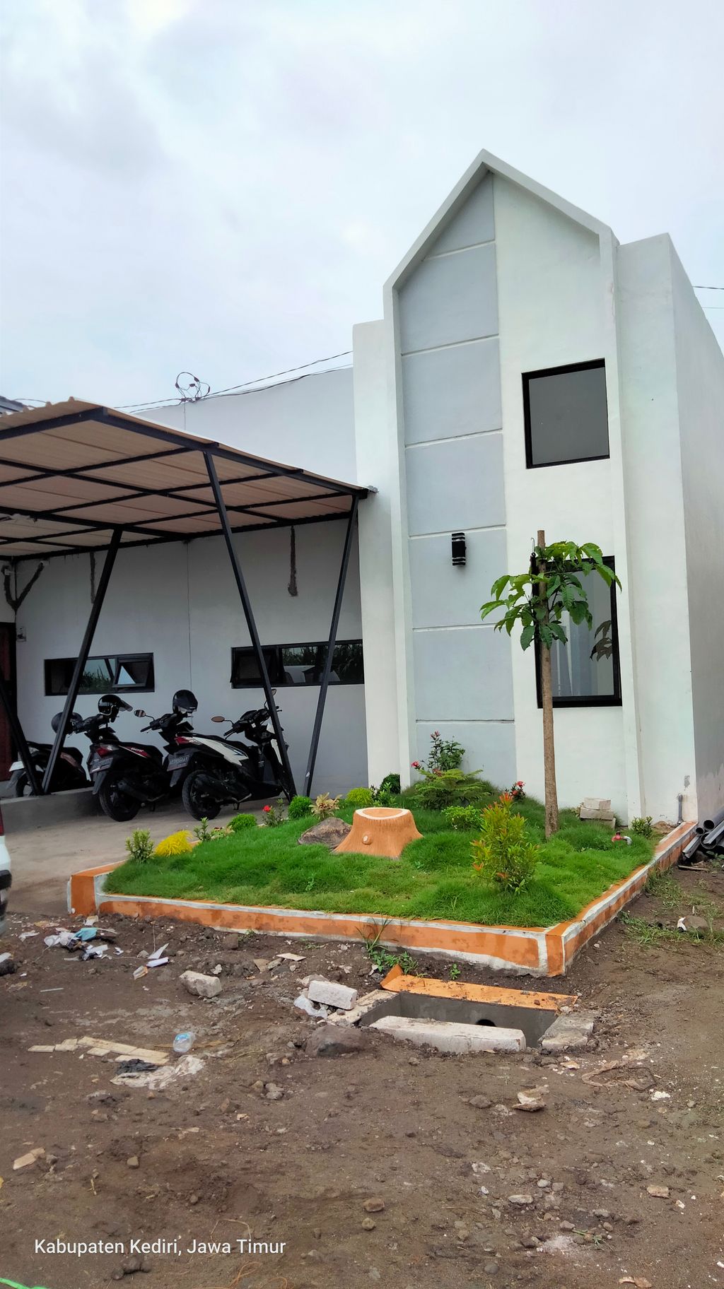 foto contoh rumah perumahan KIRANA CLUSTER