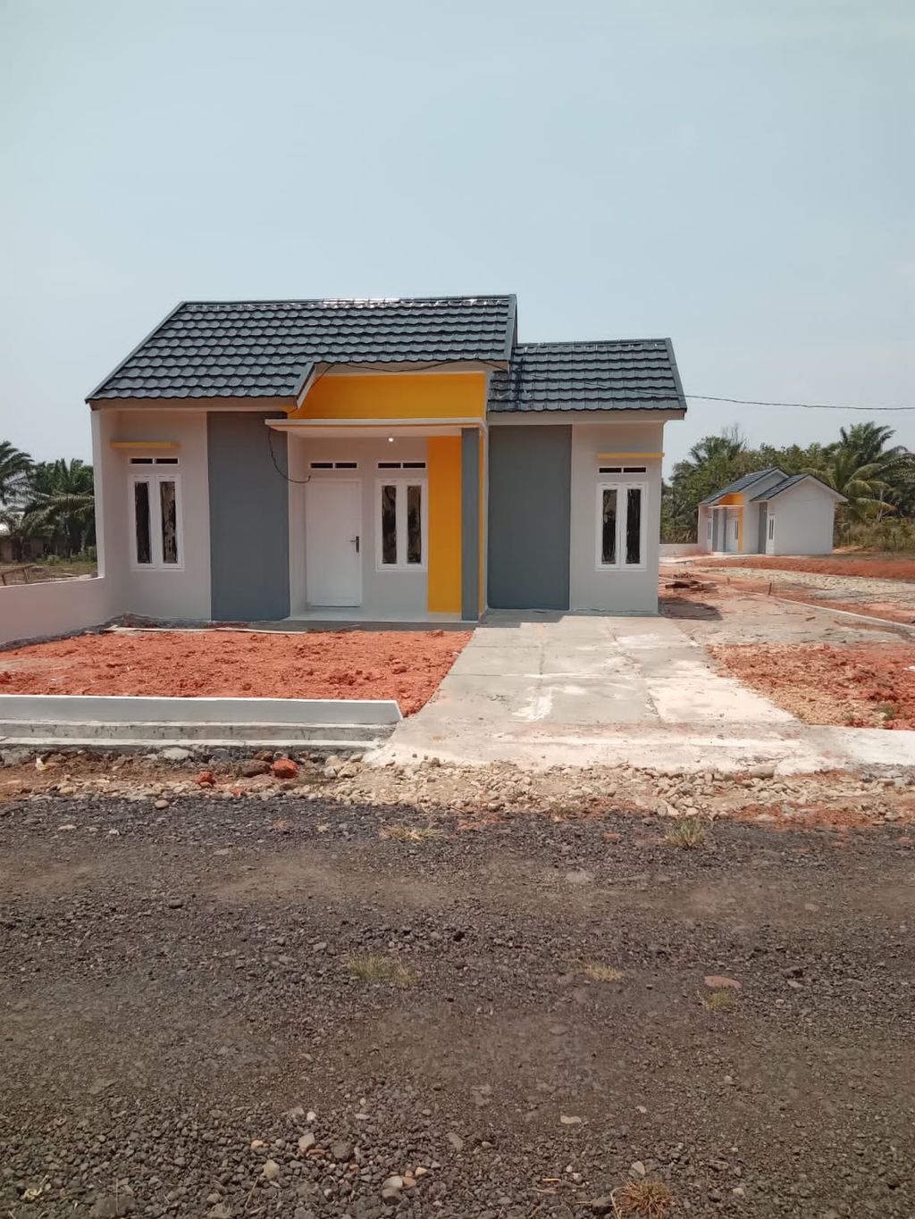 foto tampak rumah tipe 36 perumahan SAVA SAFIRA