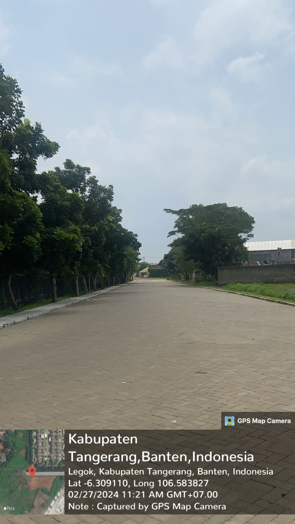 foto posisi tengah perumahan IXORRA RESIDENCE