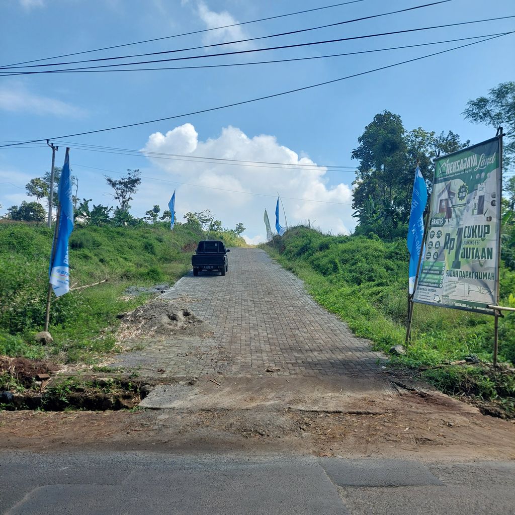 foto gerbang perumahan PERUMAHAN REKSA JAYA LAND