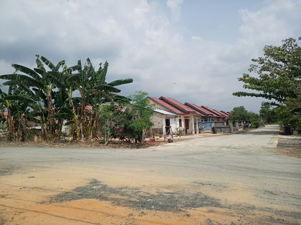 foto gerbang perumahan Grand Savana Indah