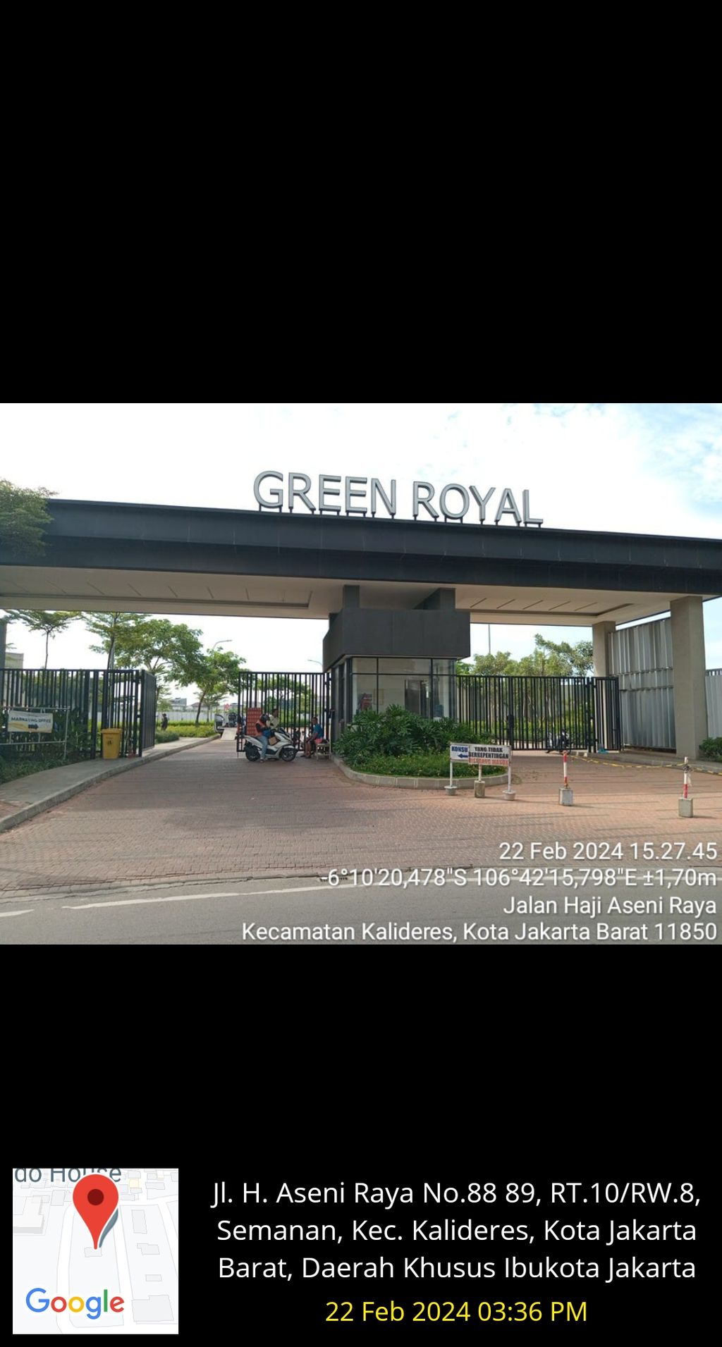 foto gerbang perumahan Green Royal