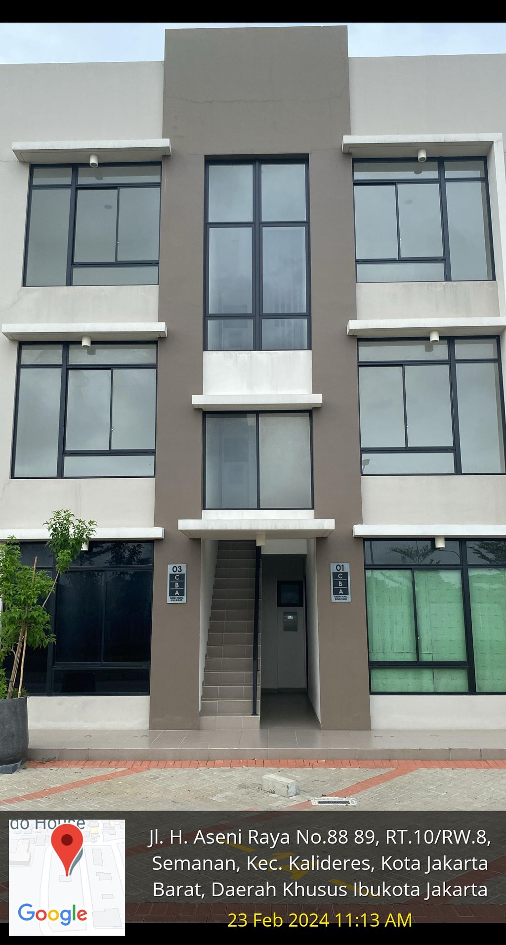 foto contoh rumah perumahan Green Royal