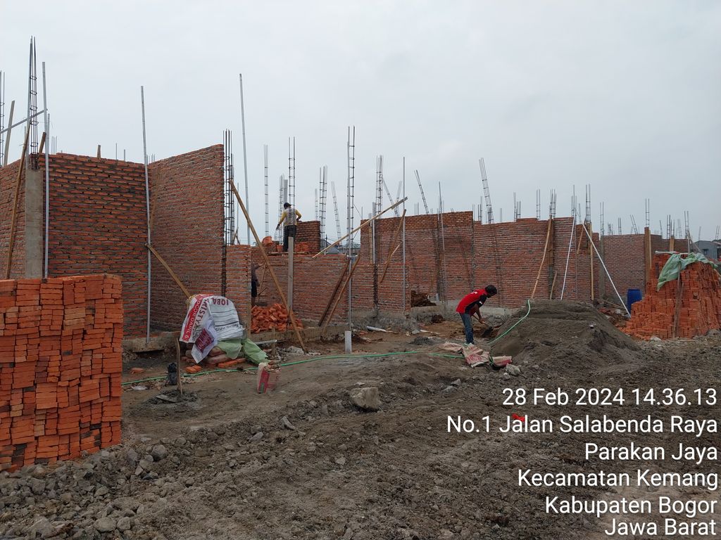 foto contoh rumah perumahan BHUMI KALINGGA
