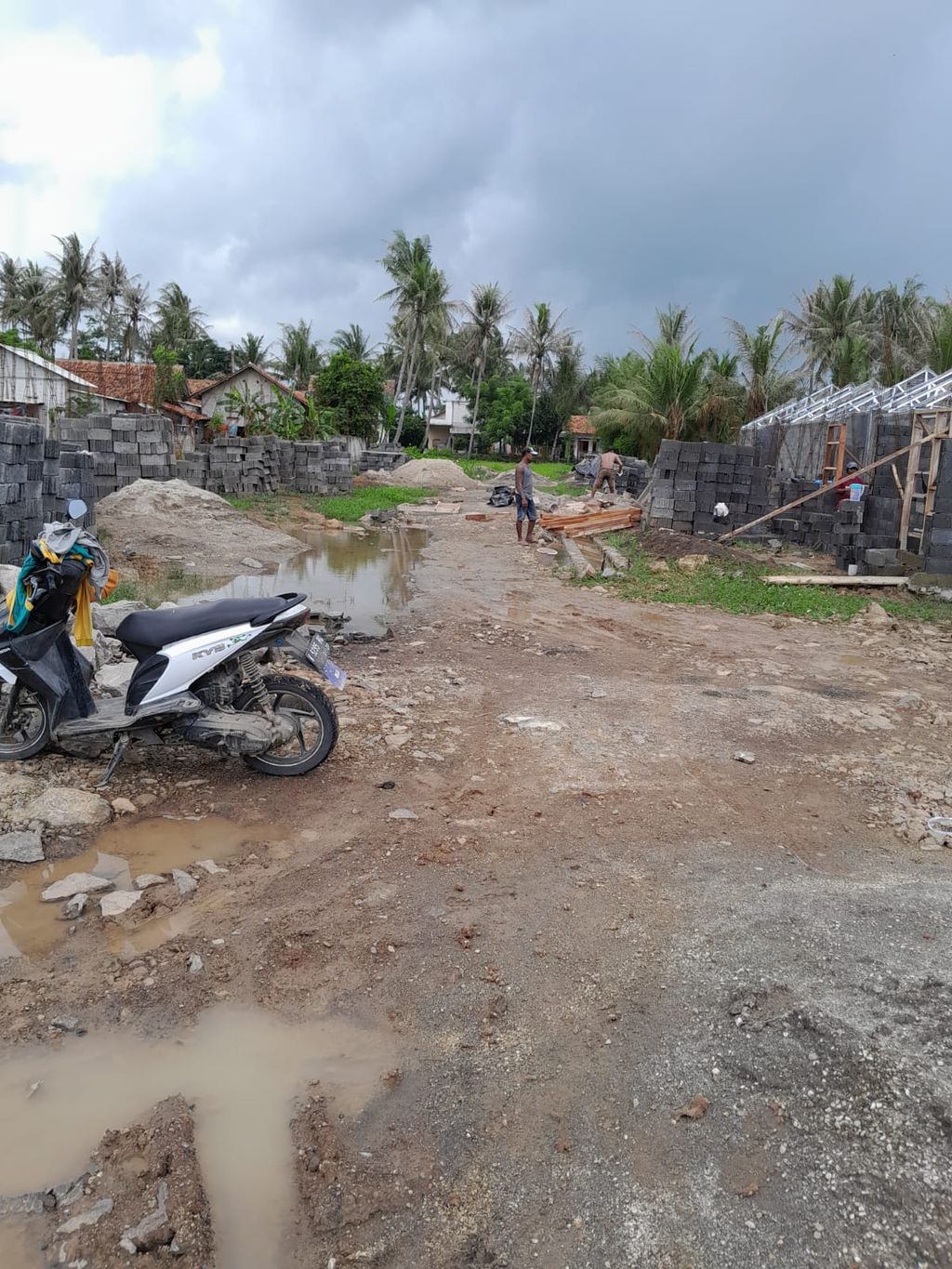 foto contoh rumah perumahan CLUSTER PESONA TANAMERA