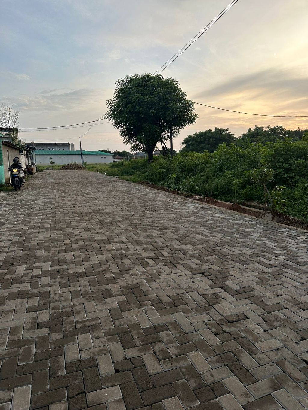 foto posisi tengah perumahan RAHAYU MULYA RESIDENCE TAHAP 3
