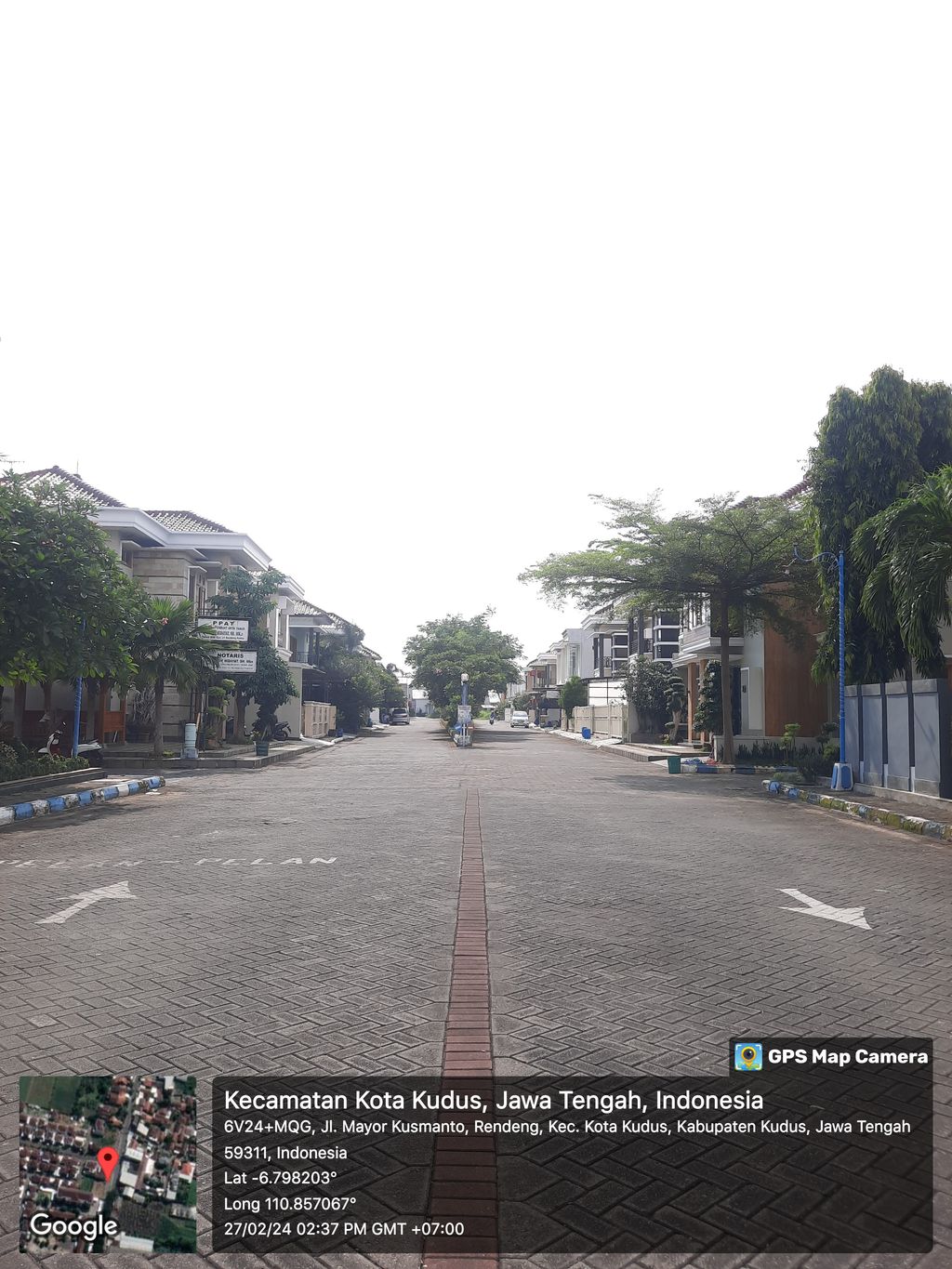 foto gerbang perumahan BUMI RENDENG BARU