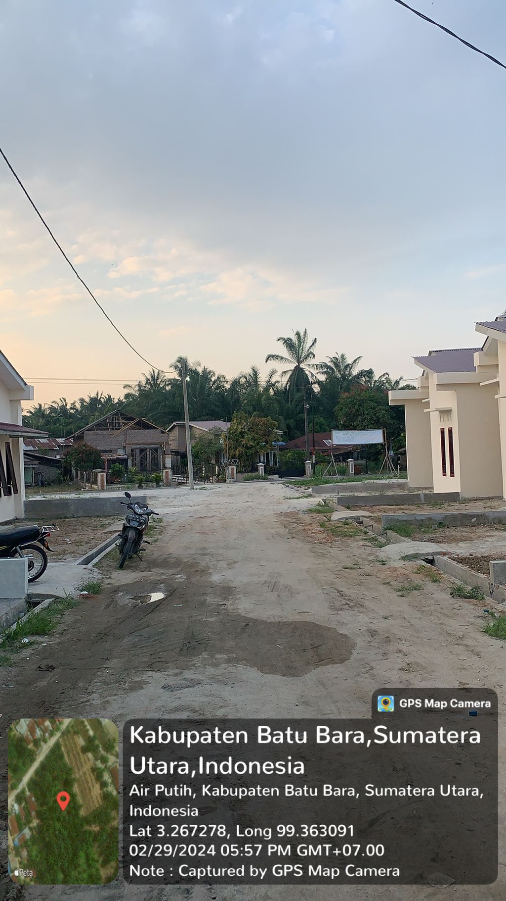 foto posisi tengah perumahan GRIYA KING